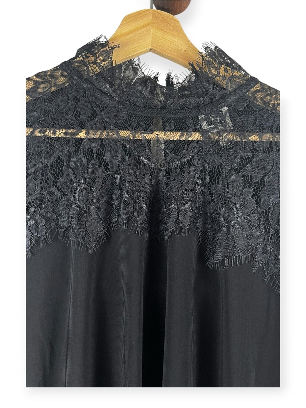 Anne Klein Black Lace Blouse – Size Large Elegant Women’s Top $25 - Picture 4 of 10